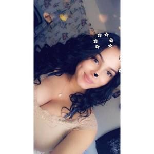 Meet your Posher, Cassandra